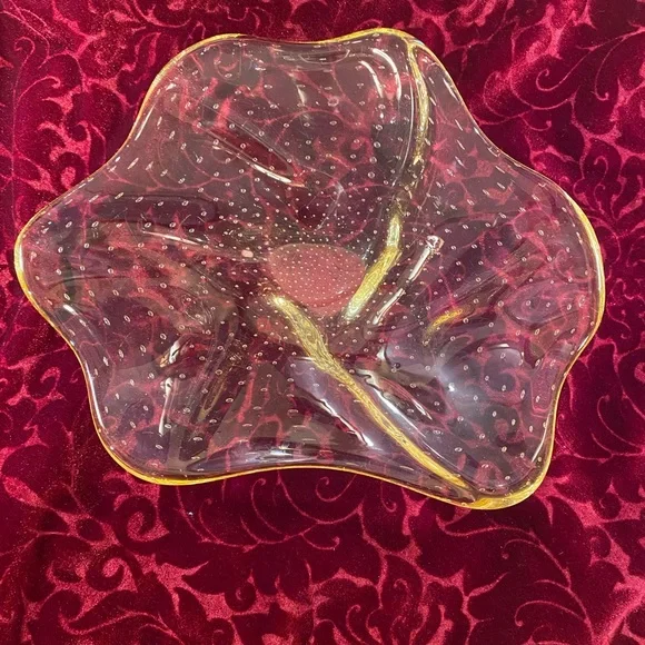 Amber colored candy or nut dish. Possible Murano controlled bubble. Stunning - Picture 1 of 6